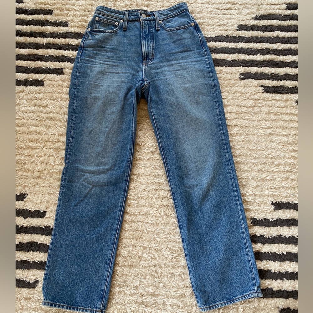 Straight Jeans